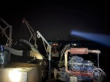 [CLIP] Cảnh sát bắt quả tang tàu hút trộm cát trên sông Hồng