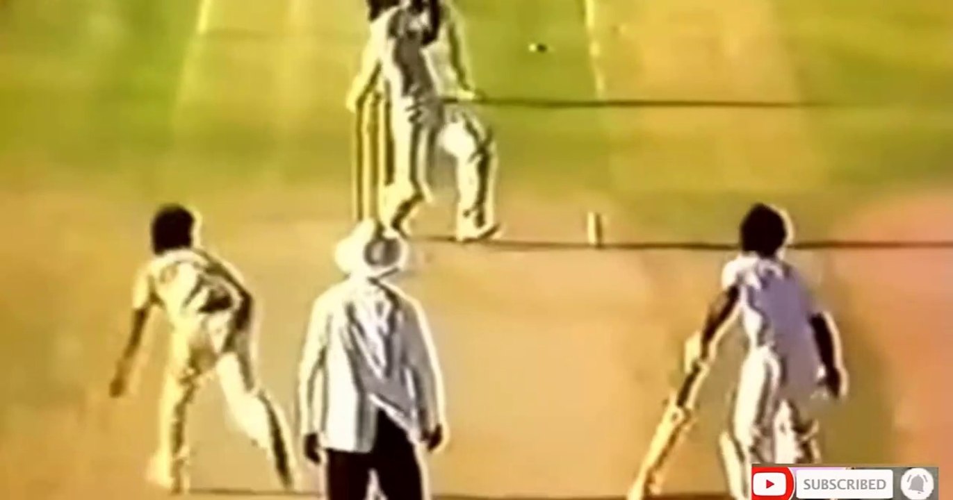 Javed Miandad Last Ball Six  Pakistan v India Final 1986