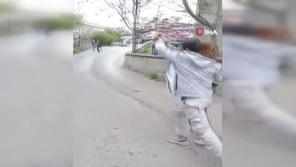 Başörtülü kadına 'Az kaldı, sizi göndereceğiz' sözleriyle saldırı iddiası