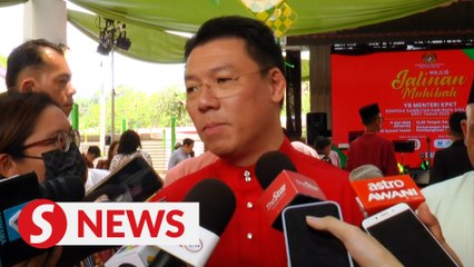 Don't stop others from enjoying performances, says Nga