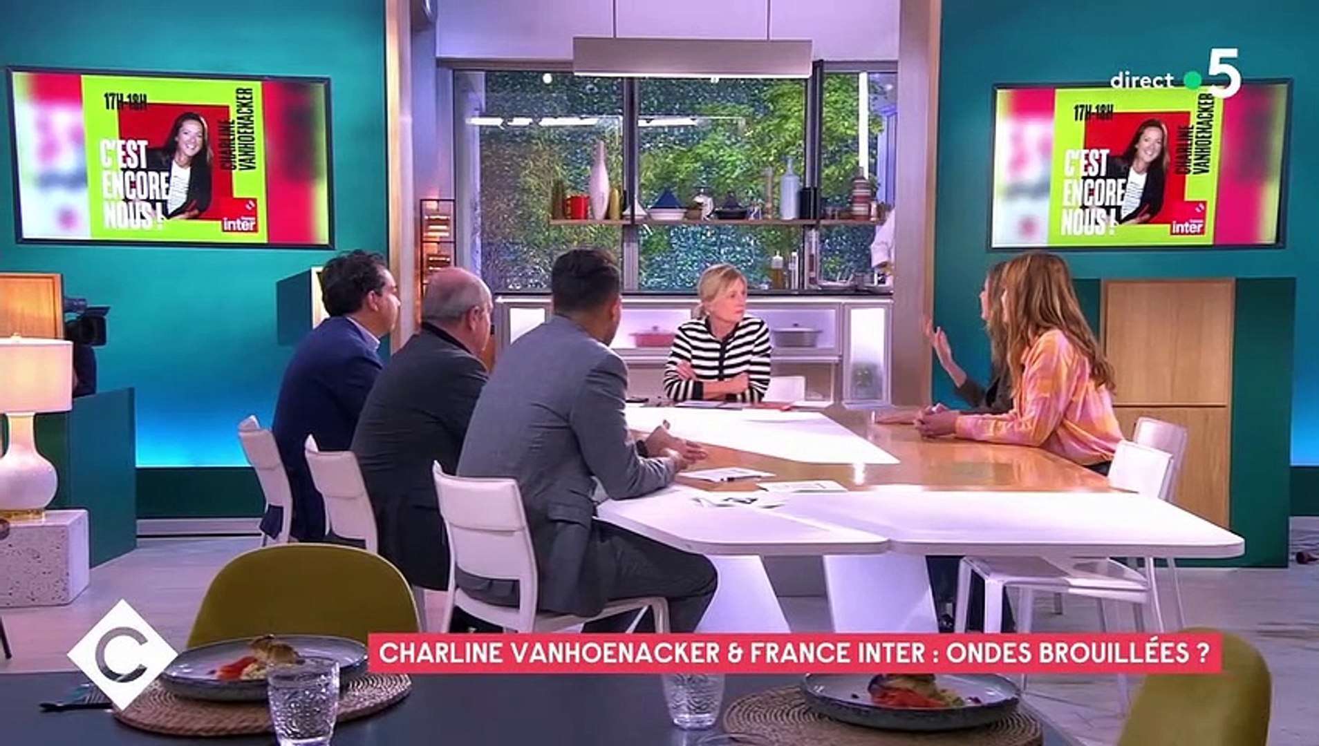 Ce n'est pas ma décision" : Charline Vanhoenacker annonce la fin de sa  quotidienne "C'est encore nous" sur France Inter - Vidéo Dailymotion