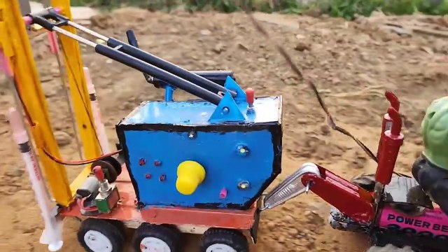 diy tractor mini borewell drilling machine _ science project _ submersible water pump