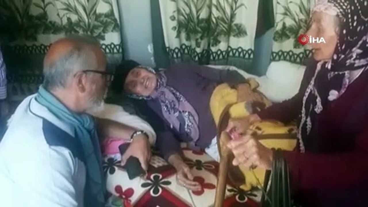 105 yaşındaki Fatma nine depremin ayırdığı kızıyla kavuştu