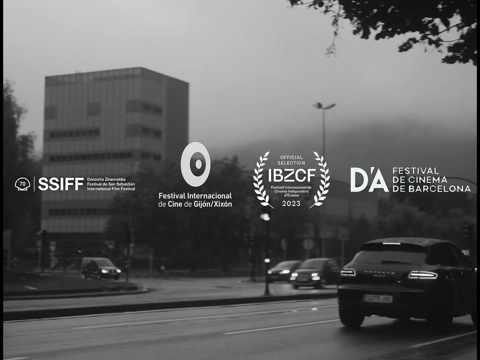 La quietud en la tormenta - Trailer oficial