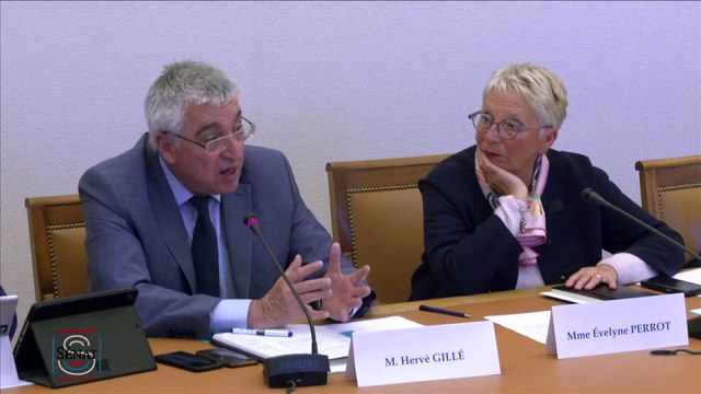 Réchauffement climatique: Sainte-Soline, ça n'existe pas partout