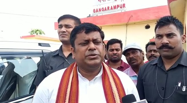 পঞ্চায়েত ভোটে বিজেপি একা লড়ে সবথেকে বেশি সিট জিতবে : সুকান্ত মজুমদার | Oneindia Bengali