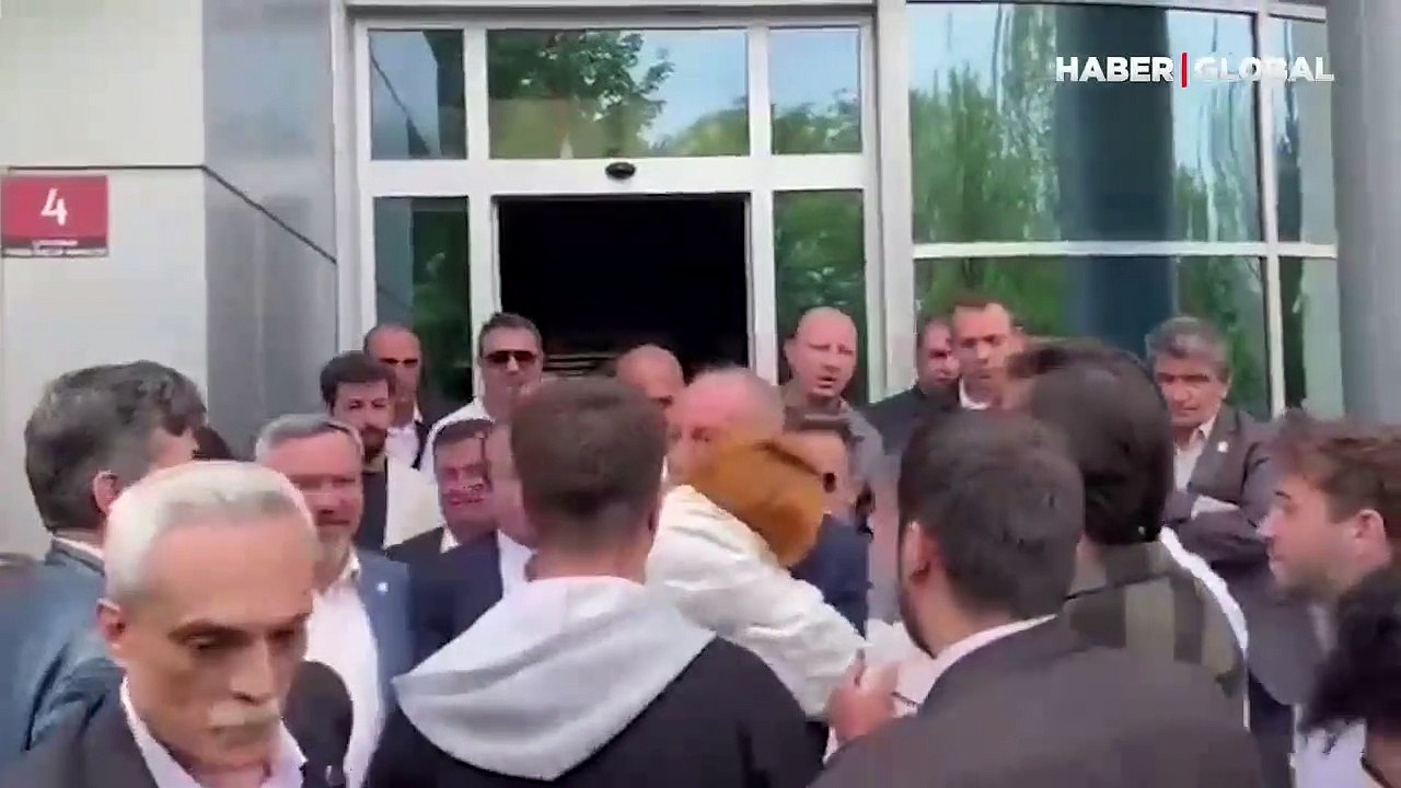 Muharrem İnce'nin adaylıktan çekilmesi sonrası, duygusal anları gündem oldu: Sarılarak ağladılar