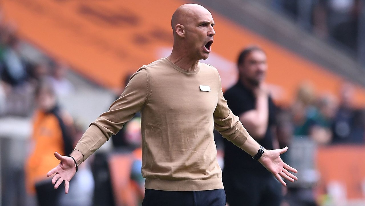 Kein Aktionismus in Bochum: 'Gestern über heiße Kohlen laufen, morgen über Glasscherben'