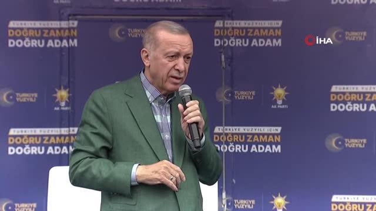 Cumhurbaşkanı Erdoğan: (Muharrem İnce'nin adaylıktan çekilmesi) "Adaylardan bir tanesi adaylıktan çekilmiş.