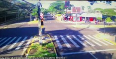 Agentes de trânsito apreendem veículo com quase R$ 400 mil em multas em Umuarama  