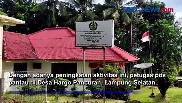 Semburkan Abu Vulkanik Gunung Anak Krakatau