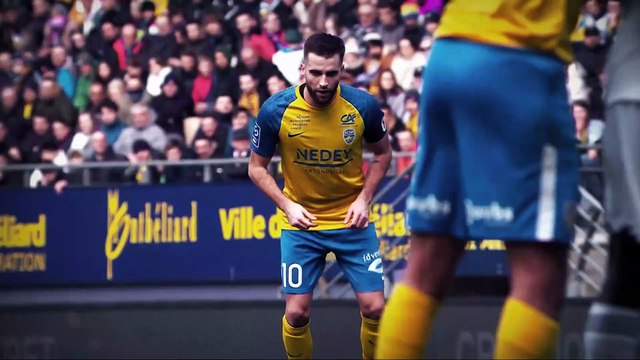 Homo ou hétéro, on porte tous le même maillot !