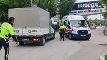 Bursa'da feci kaza: Geri manevra yapan kamyonet, öğrencinin üzerinden geçti