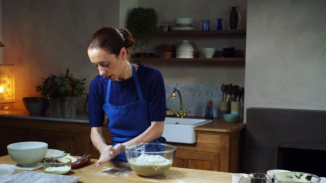 Apollonia Poilâne Teaches Bread Baking S99 E06 Rye