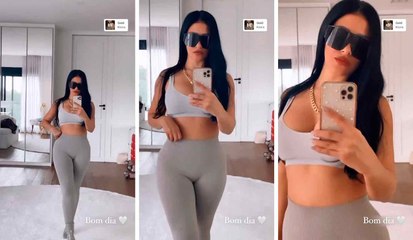 Simaria posa de legging coladíssima e quase mostra demais