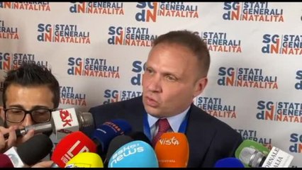 Lollobrigida: vogliamo tutela cultura e lingua. Non c'entra razza