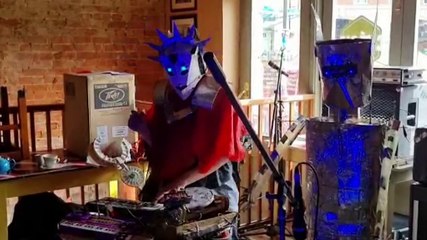 Experimental Sonic Machines at the Kino Lounge Kettering for Kettfest