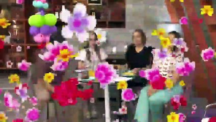 Pareja amenaza, patea y escupe camioneta de jóvenes