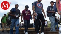 Migrantes deportados pueden decidir si regresar a su país o permanecer en Tijuana: Enrique Lucero