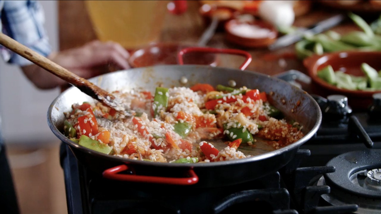 The Mediterranean Diet May Be as Beneficial as Walking 4,000 More Steps Per Day, According