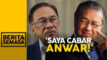 'Separuh beri pada Anwar jika terbukti saya ada RM1 bilion' - Tun M