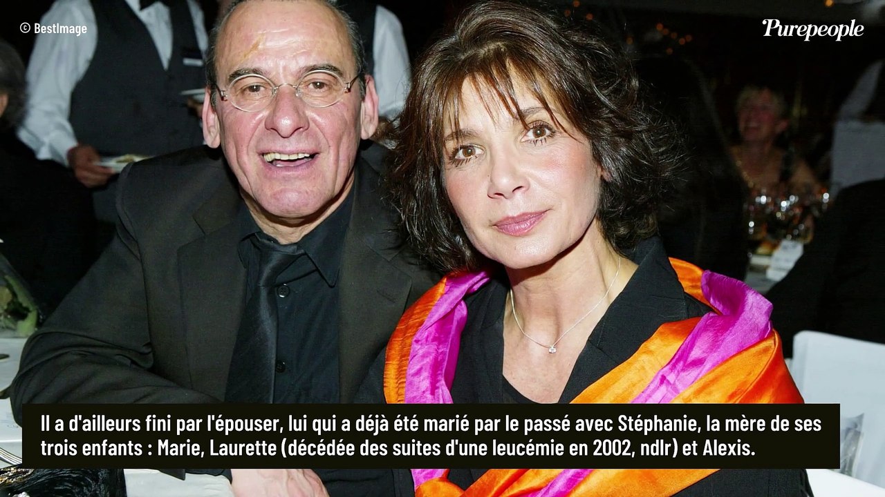 Michel Fugain remarié à Sanda, son ex Stéphanie pas tendre avec elle : "Je n'ai absolument aucun respect..."