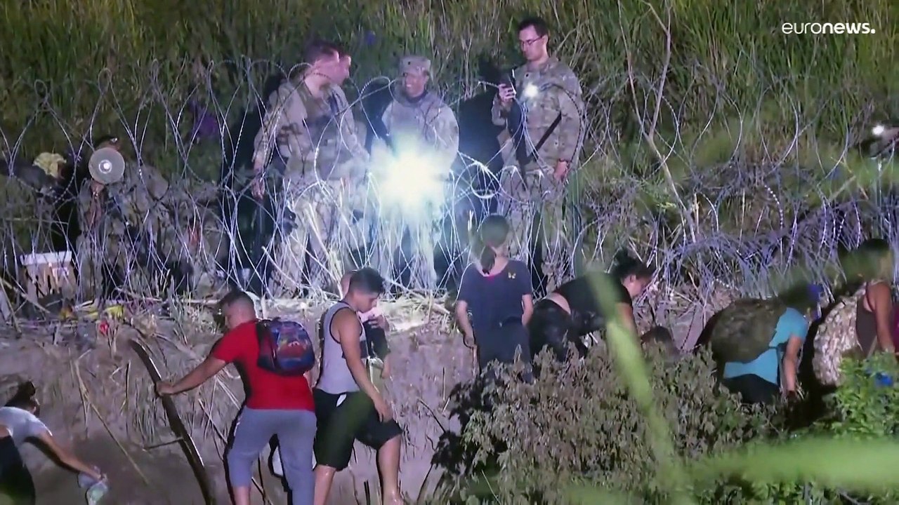 انتهاء صلاحية إجراء صحي يمنع دخول المهاجرين على الحدود في الولايات المتحدة