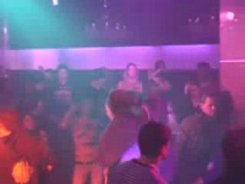 Tournage film pub cahiers Oxford scène Le_Night-Club