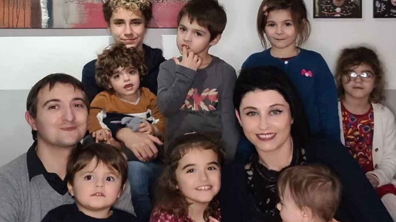 VOICI : Alexandre Pellissard critiqué pour un cadeau jugé inapproprié à sa fille Léna, il se défend