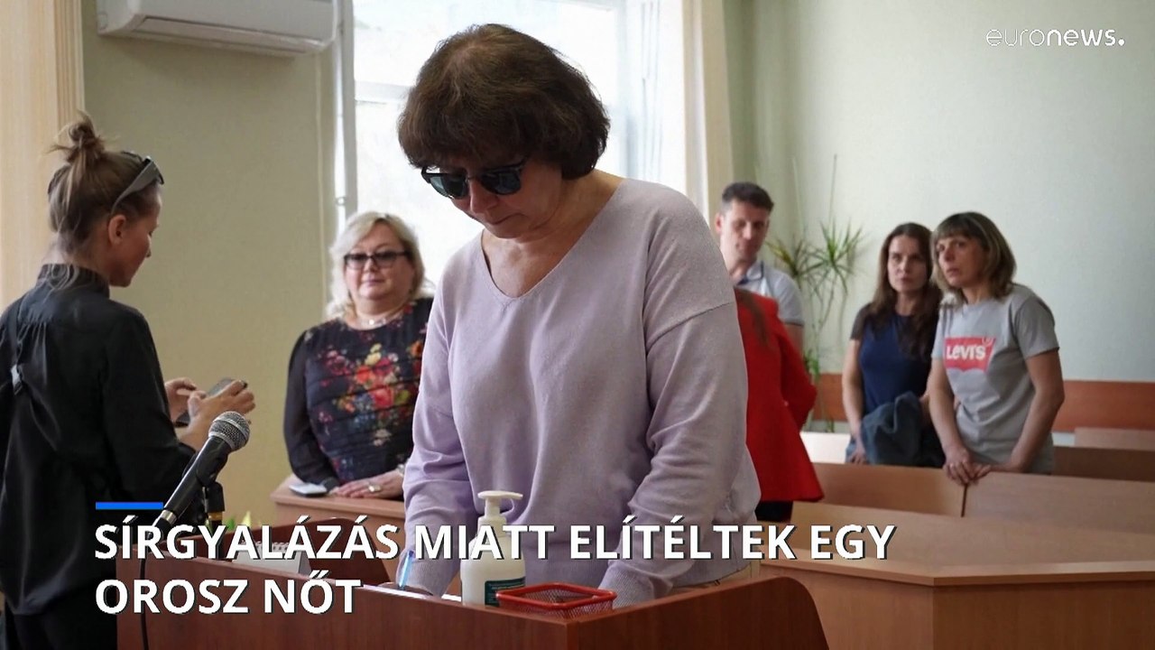 Meggyalázta Vlagyimir Putyin szüleinek sírját, két év felfüggesztettet kapott egy orosz nő