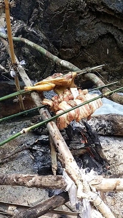 Cuối tuần ăn nhậu