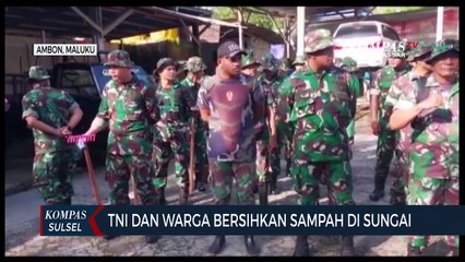TNI Dan Warga Bersihkan Sampah di Sungai