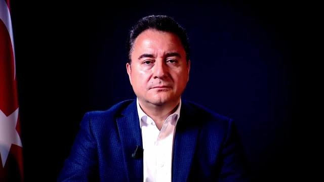 Ali Babacan'dan AKP Seçmenine: Sizi Korkutanı Değil, Çok Daha Güzel Günler Sözünü Vadedeni, Öfkeyi Değil Sevgiyi, Tek Aklı Değil Ortak Aklı Seçin