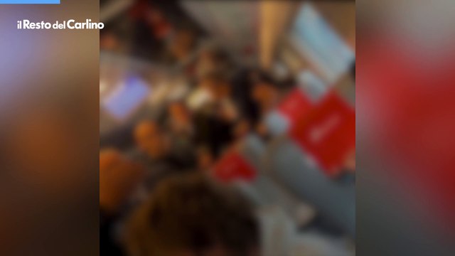 Gli insulti razzisti in treno a Ikram Jarmouni