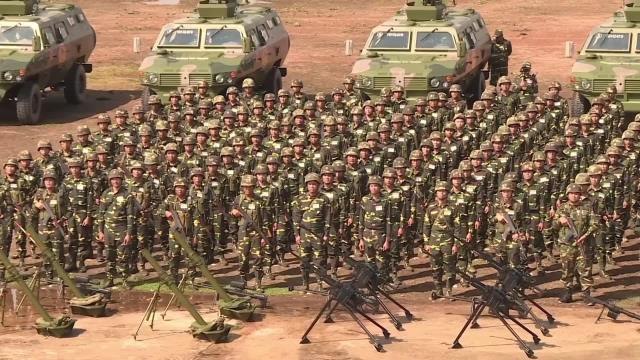 Çin ve Laos, Laos'ta Ortak Askeri Tatbikat Düzenledi