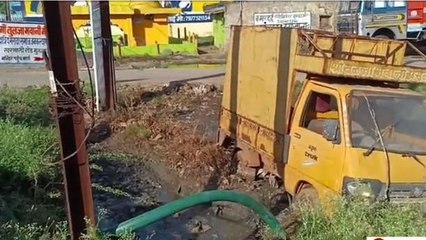 मुलताई: खबर का असर, मंदिर के पास गंदगी फैलाने वाले लॉन संचालक पर लगा जुर्माना