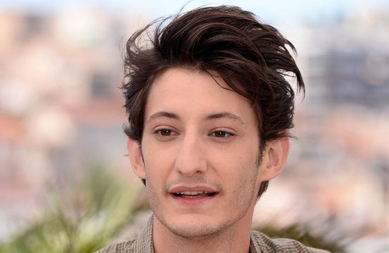 Pierre Niney provoque la colère des internautes