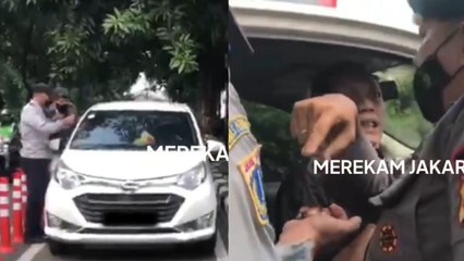 Melawan saat Mobil Diderek, Pria Ini Gigit Petugas Dishub #Shorts