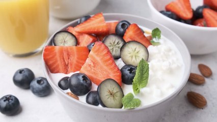 5 Anti Inflammatory Dairy Foods You Should Be Eating, According to a Dietitian