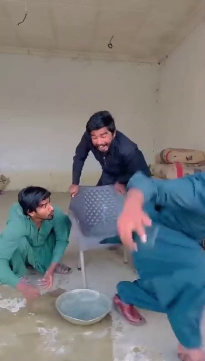 Sal_bad_nahany_wala_larka__tag_your_friend