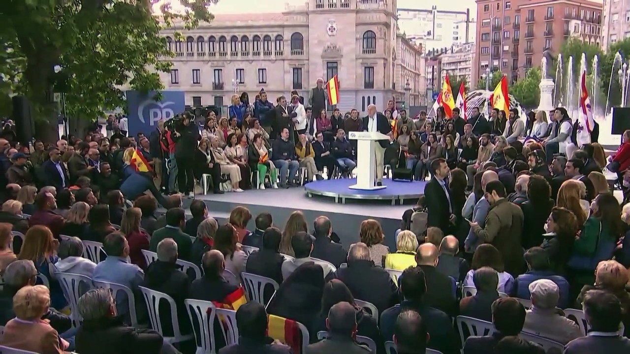 Carnero acusa a Puente de querer obligar a Valladolid a estar "resignada"
