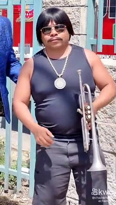 Cuál canción quieren que les toque.
