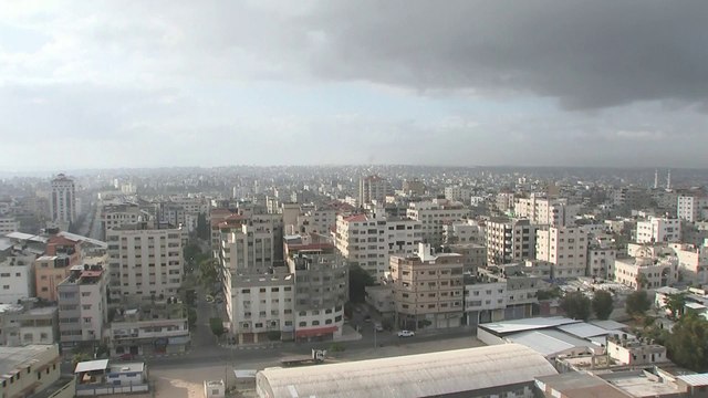 مصادر لـ #العربية: قصف إسرائيلي على حي الشجاعية بـ #غزة ورشقات صاروخية من القطاع باتجاه مستوطنات غلاف غزة #فلسطين