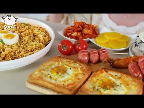 ASMR MUKBANG Microwave Instant noodles, Rice Burger with tuna mayonnaise, Egg Toast, Sausage.