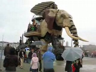Nantes : éléphant de l'île de Nantes (2)