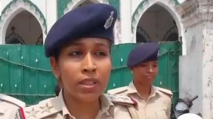 पश्चिमी चंपारण: विभिन्न बालिका विद्यालयों में पुलिस के द्वारा चलाया गया जागरूकता अभियान