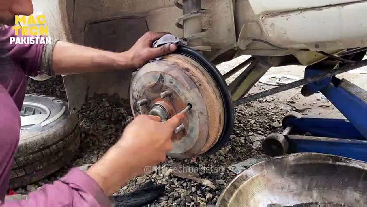 Hub Assembly Grease Greasing Wheel Bearings MacTech Pakistan