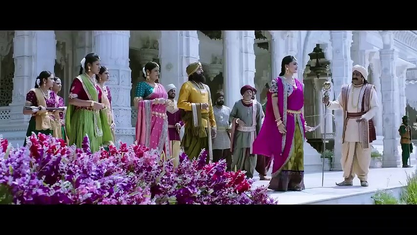 Bahubali 2 Best Action _ Prabhas & Anushka S _Movie बाहुबली की ताकत देख.. कुमार वर्मा के होश उड़ गए _