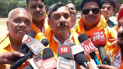 Download Video: Jhansi nikay chunav result : ऐतिहासिक जीत हासिल करने के बाद बिहारी लाल बोले- बनेगा नया झांसी