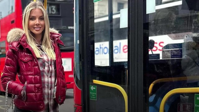 VOICI - Jessica Thivenin furieuse : des fans ont tenté de s'introduire chez elle alors qu'elle était nue !